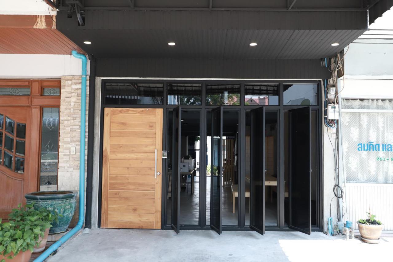 The Cube Hostel Khaosan Bangkok Exterior photo