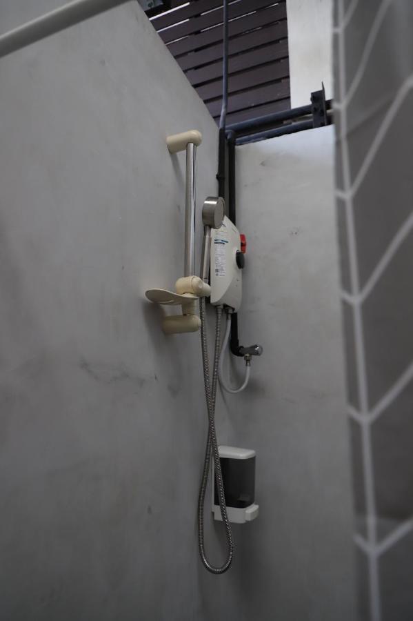 The Cube Hostel Khaosan Bangkok Exterior photo